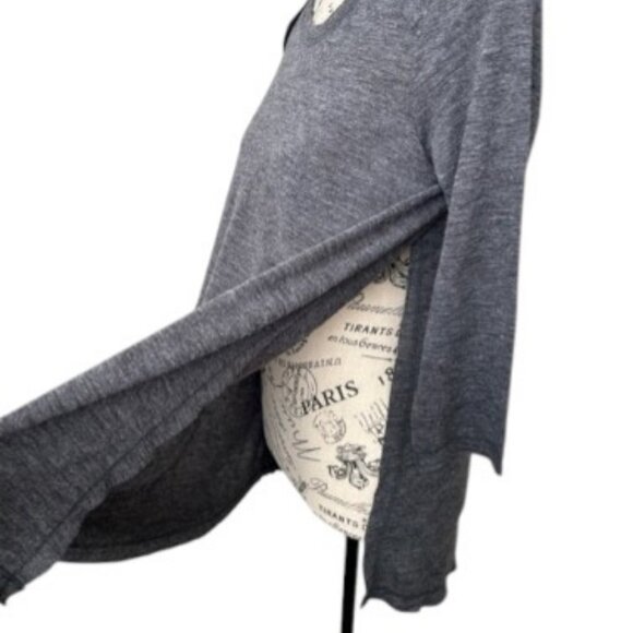 Jessica Simpson grey 3/4 sleeve long nursing tee size XS - Picture 4 of 5
